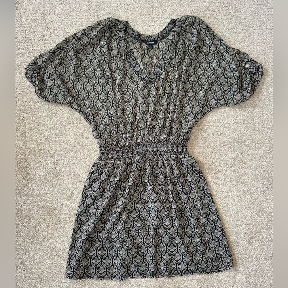 Express Black Floral Pattern Cinched Waist Short Sleeve Tunic Mini Dress Small